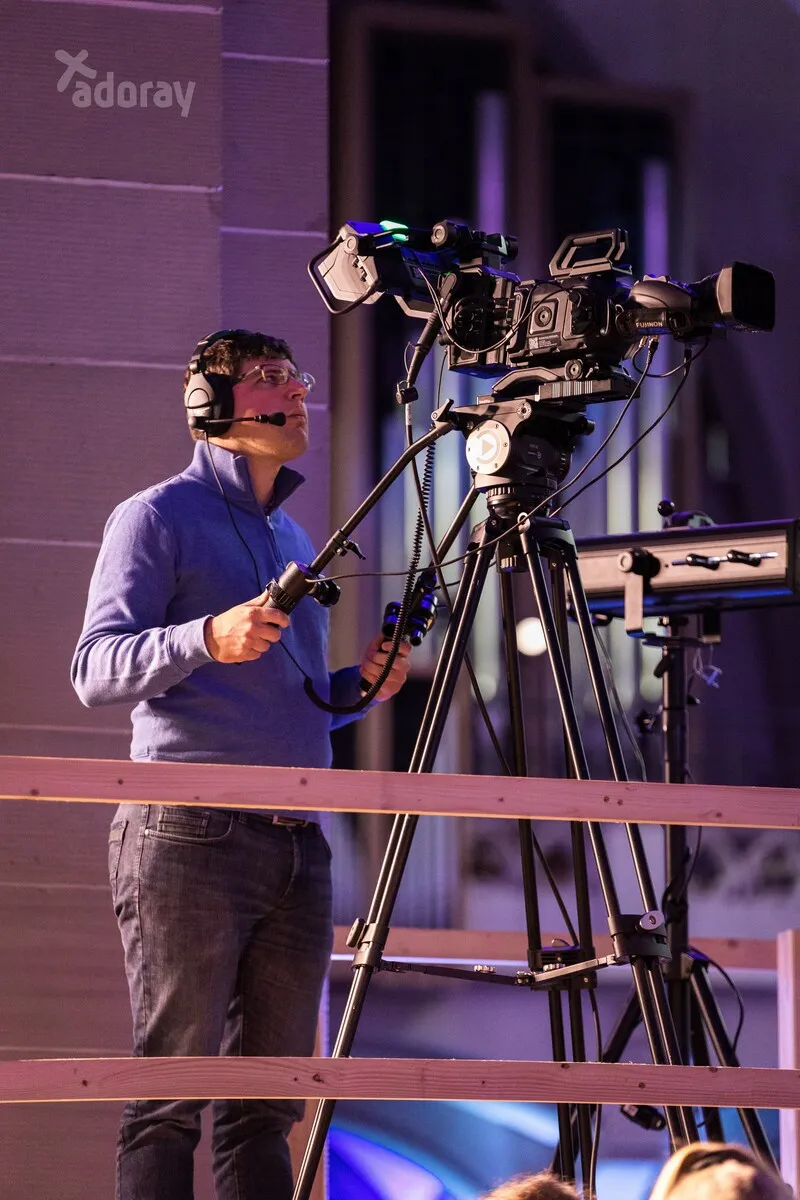 Multitalänt en train de filmer